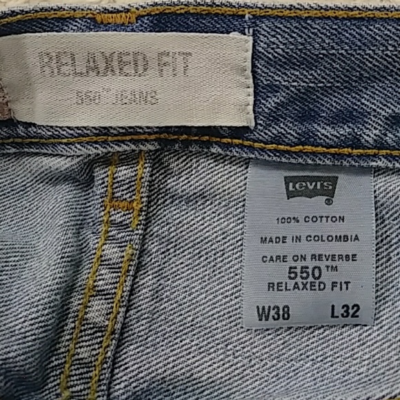 Levi 550 38×32 - Picture 3 of 5